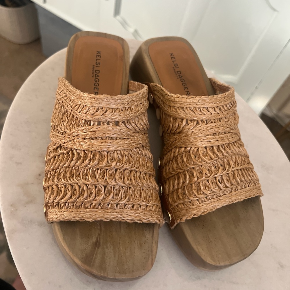 Kelsi Dagger Tan Woven Mules